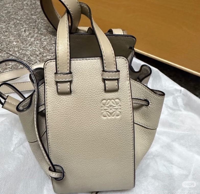 Loewe mini 吊床沙色-0