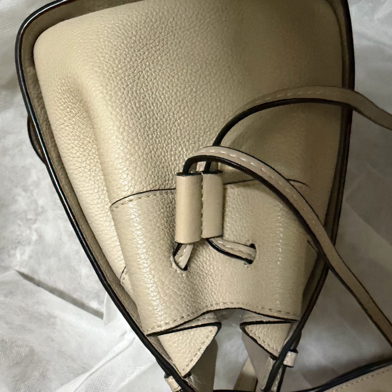 Loewe mini 吊床沙色-8