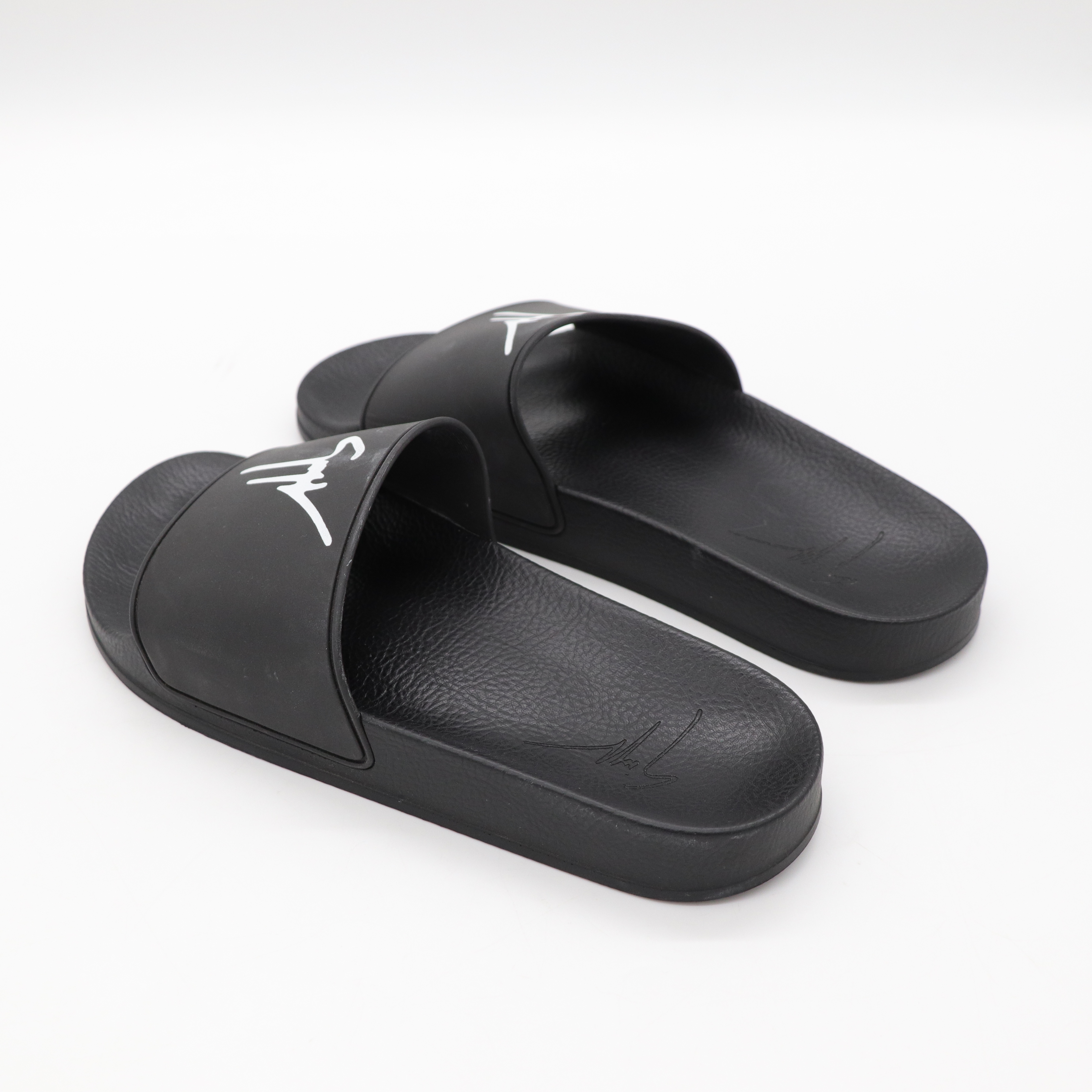 Giuseppe Zanotti Brett signature-embellished leather sandals-4