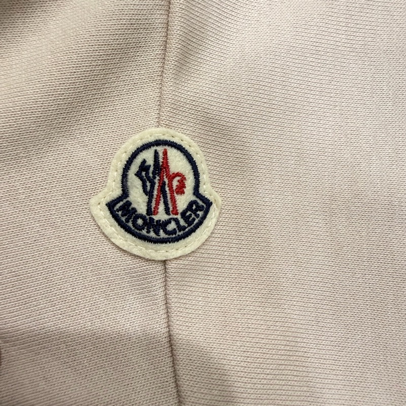 Moncler 圓領落肩英文字母刺繡衫/沙色-4