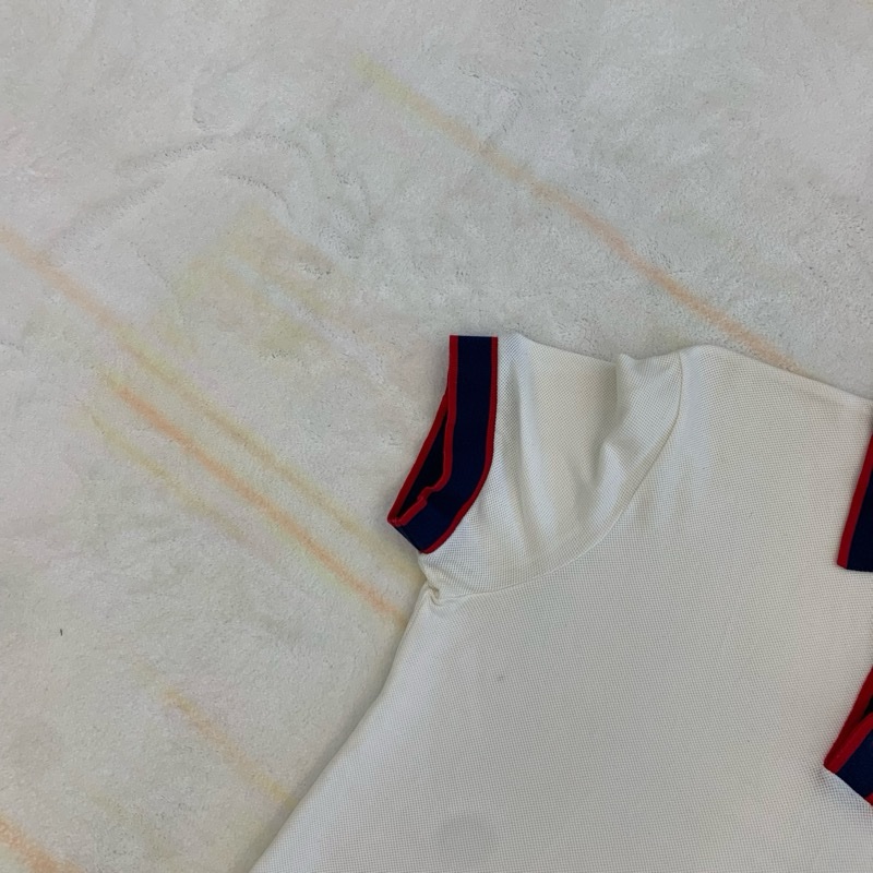 GUCCI女款白色Polo衫，s碼，9成新-2