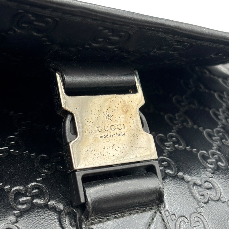 【美收精品】Gucci 黑色斜背包 C-476【隔月月中將轉賣至日本 上架期限30天】-13