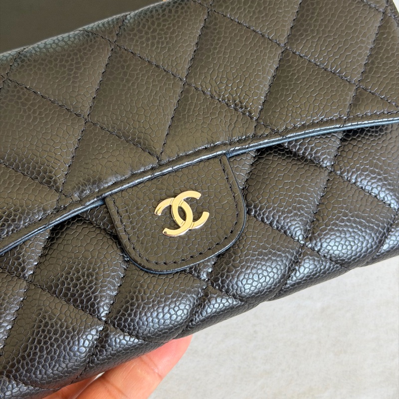 Chanel 菱格紋荔枝牛皮黑銀三折長夾-2