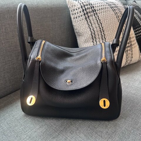 HERMES 黑色荔枝紋金扣LINDY30#D刻