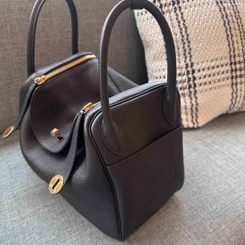 HERMES 黑色荔枝紋金扣LINDY30#D刻-1
