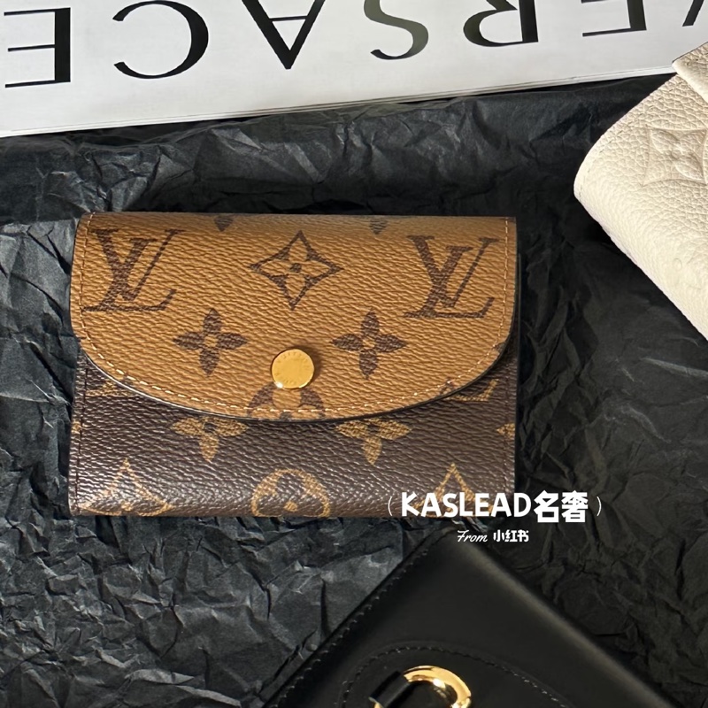 𝕃𝕍 M82333拼色卡包短夾 晶片款 大全配 全新🏅 專櫃剛抱出來-1