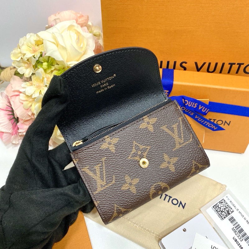 𝕃𝕍 M82333拼色卡包短夾 晶片款 大全配 全新🏅 專櫃剛抱出來-10