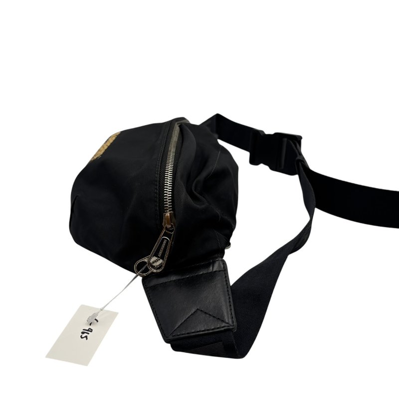 【美收精品】BURBERRY 黑腰包 C-465【隔月月中將轉賣至日本 上架期限30天】-3