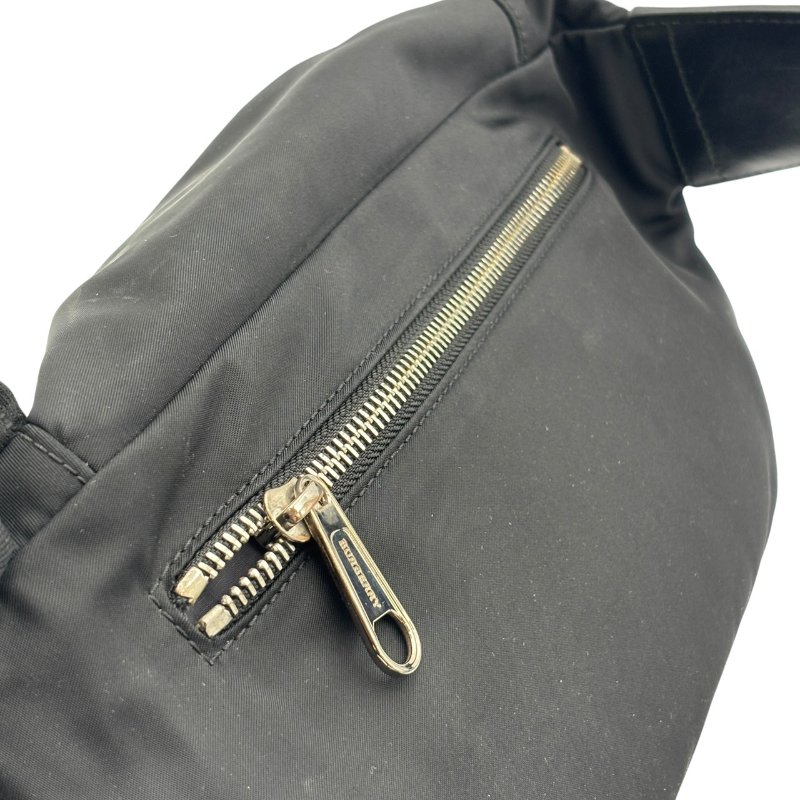 【美收精品】BURBERRY 黑腰包 C-465【隔月月中將轉賣至日本 上架期限30天】-11