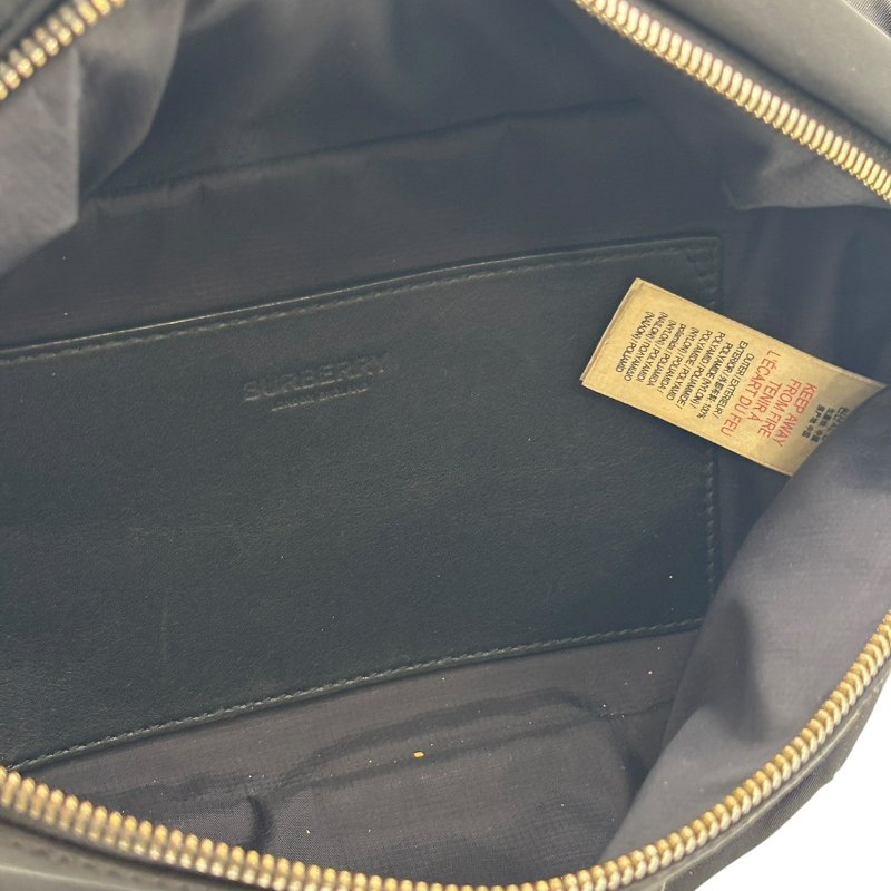 【美收精品】BURBERRY 黑腰包 C-465【隔月月中將轉賣至日本 上架期限30天】-12