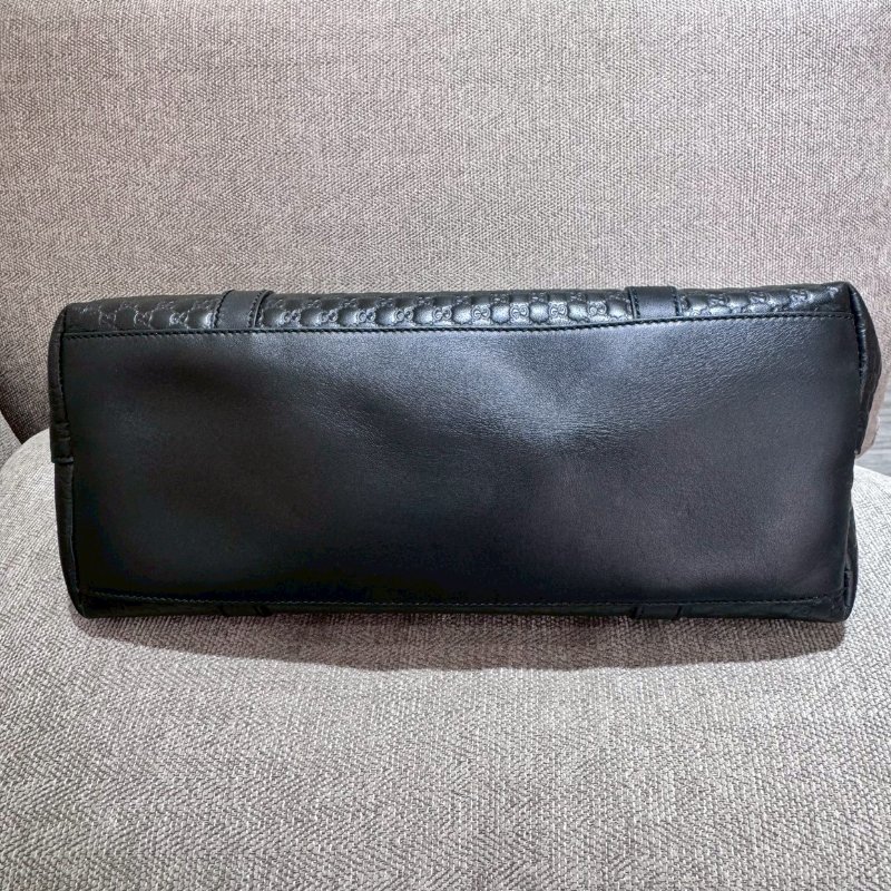 GUCCI 經典牛皮壓紋手提斜背包-4