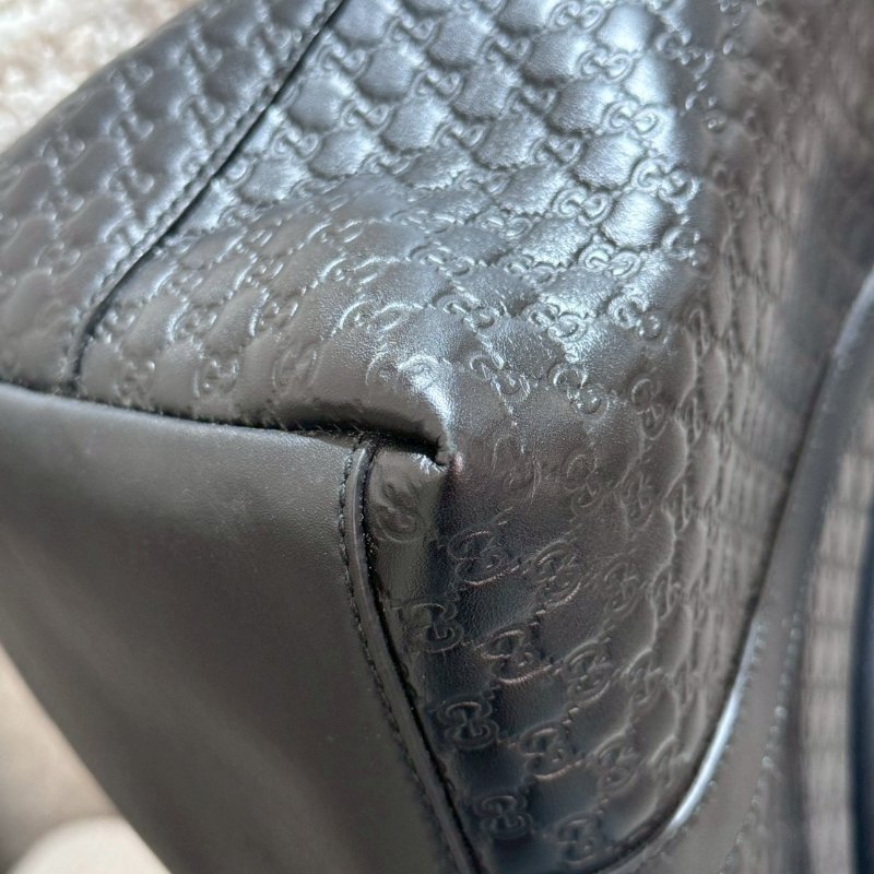 GUCCI 經典牛皮壓紋手提斜背包-9