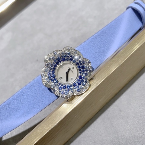 Chanel香奈兒Camelia系列H1186山茶花石英女表