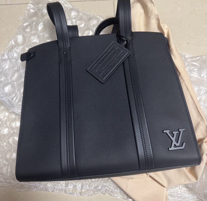 Louis Vuitton路易威登 男士托特包 芯片款 尺寸：37*34*13附件：塵袋+盒-2