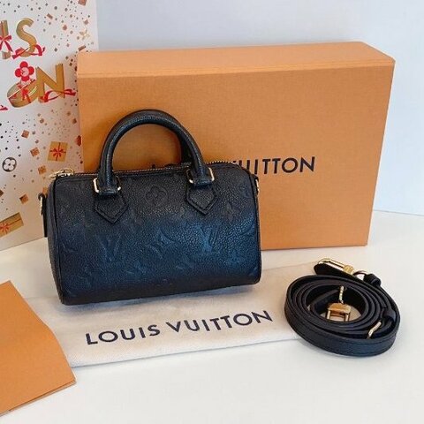 近新品 路易威登/Louis Vuitton 全皮黑色 Speedy nano枕頭包 芯片款
