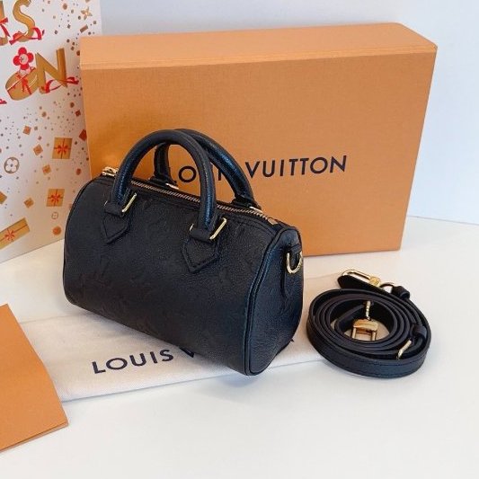 近新品 路易威登/Louis Vuitton 全皮黑色 Speedy nano枕頭包 芯片款-3