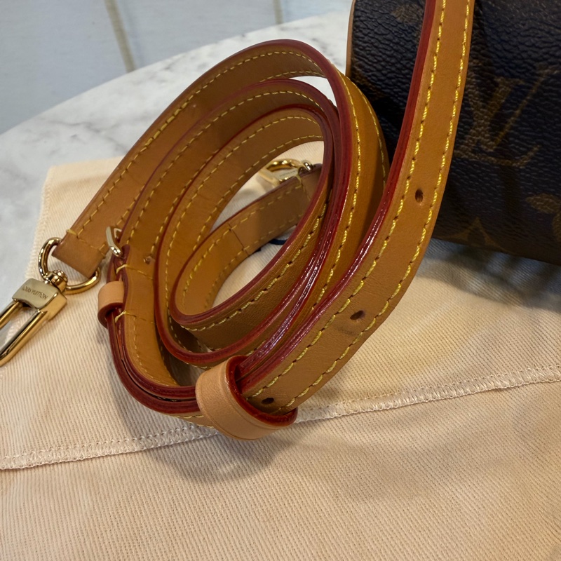 LV NANO SPEEDY 老花斜背包-3
