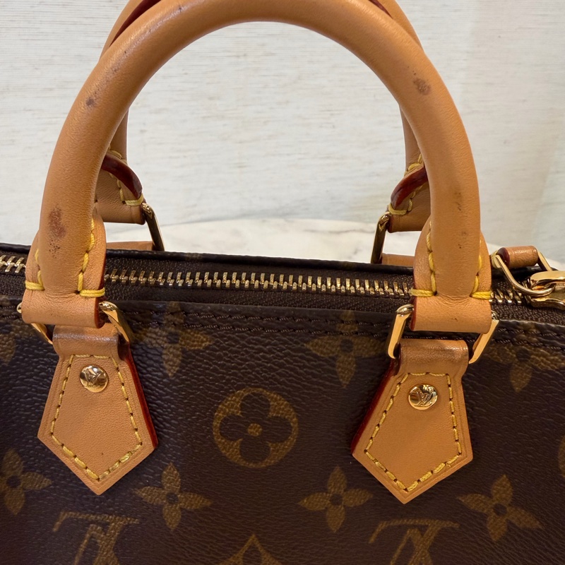 LV NANO SPEEDY 老花斜背包-7