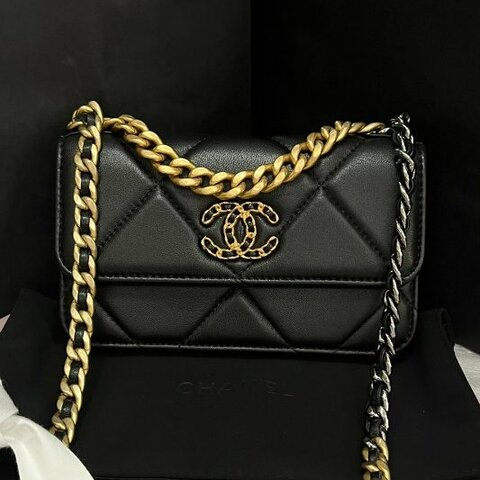 閒置新 香奈兒/Chanel 19Bag Woc羊皮mini金扣金銀鏈條包