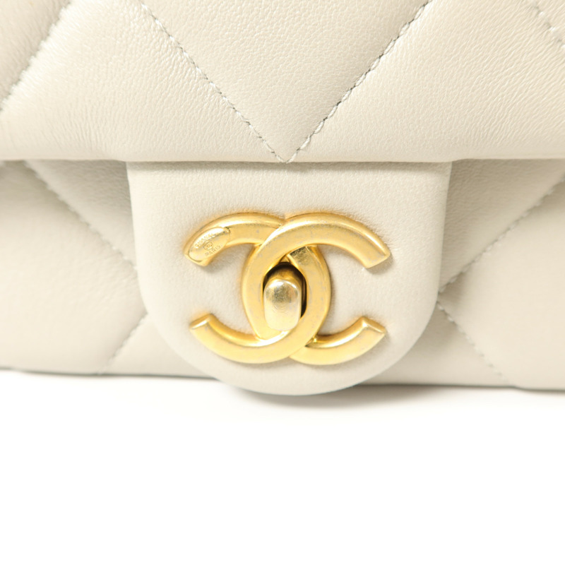 CHANEL 羊皮皮革Chain Shoulder鏈帶肩背袋-9