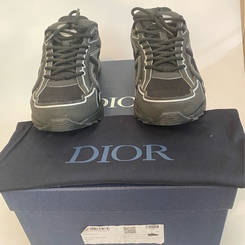 Dior B30 Runtek