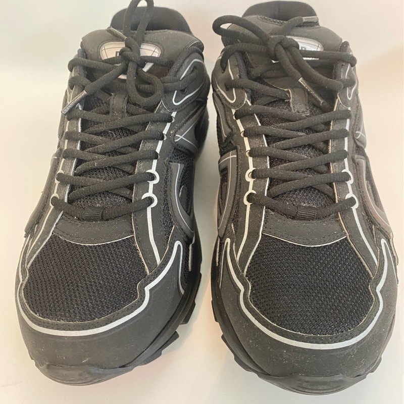 Dior B30 Runtek-2