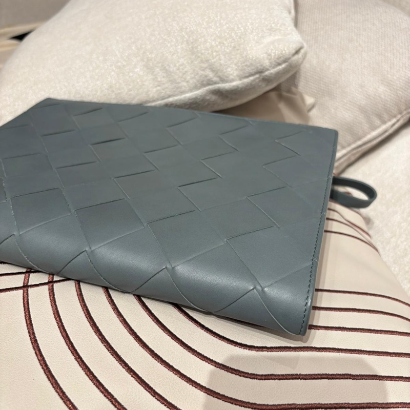 Bottega Veneta BV Grey Calfskin Clutch-6