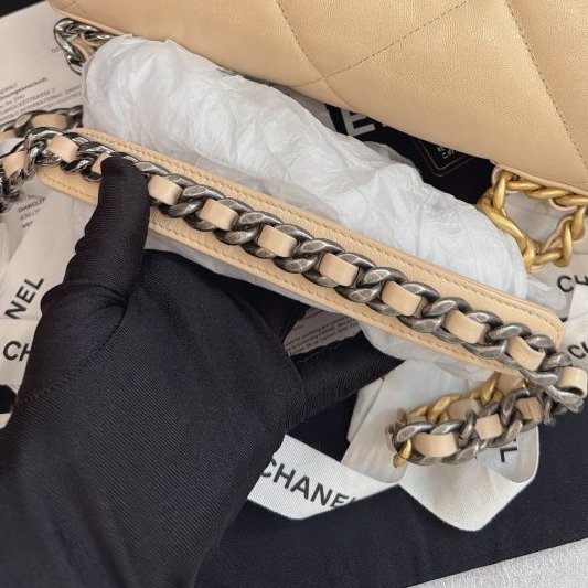閒置新 香奈兒/Chanel 奶茶色金扣19bag小號-7