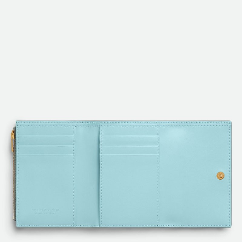 【BOTTEGA VENETA 寶緹嘉】專櫃經典款 大編織Nappa羊皮釦式三折短夾(750245-淺灰色)-2