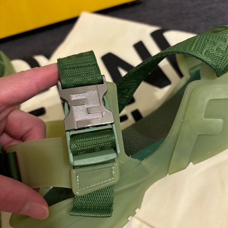 Fendi涼鞋 全新-3