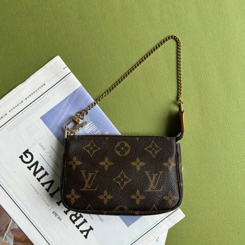::LOUIS VUITTON:: LV M58009 Monogram 經典花紋金鍊MINI麻將包 拉鍊錢包 小手提包