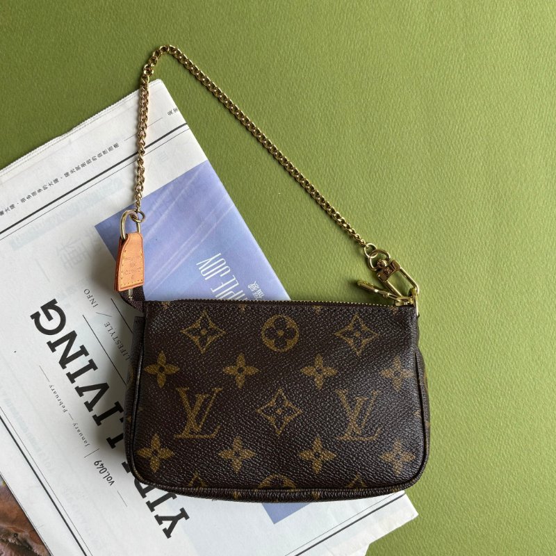 ::LOUIS VUITTON:: LV M58009 Monogram 經典花紋金鍊MINI麻將包 拉鍊錢包 小手提包-1