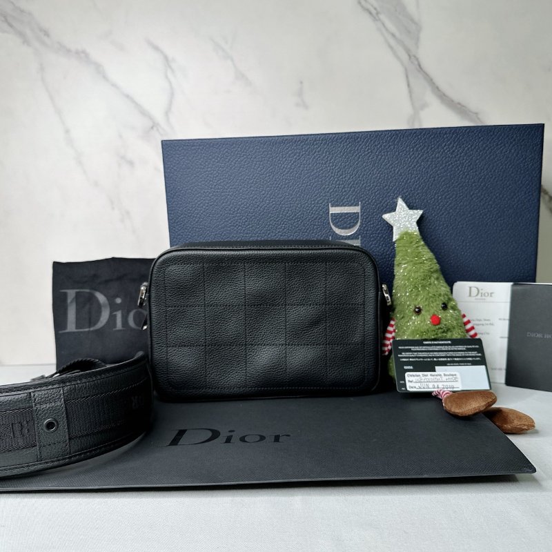 DIOR 全新Safari郵差包-1
