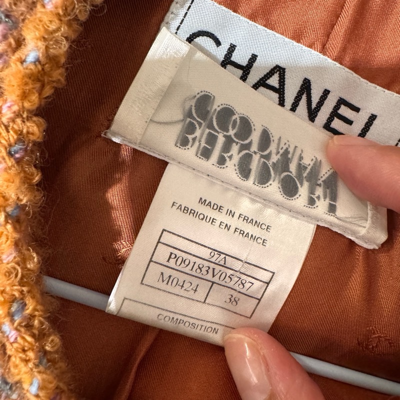 二手-Chanel 香奈兒1997 年秋季系列 (97A) 粉橘色毛呢外套-2