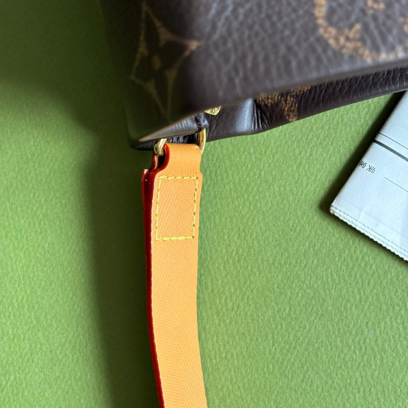 ::LOUIS VUITTON:: LV M13928 Autres Cuirs Monogram Shopper Tote MM 皮革托特包-5