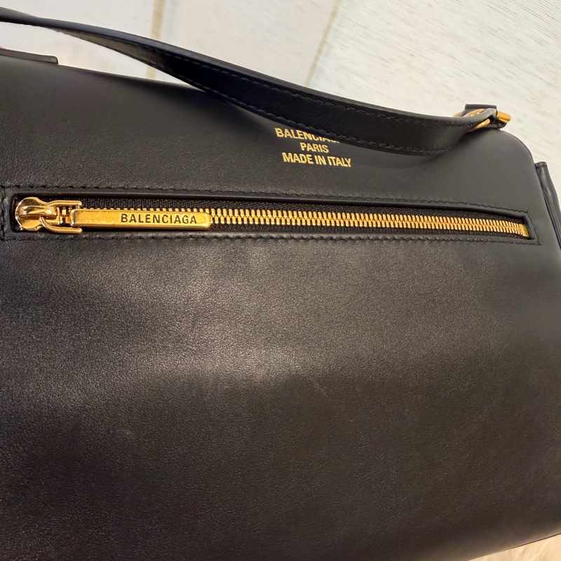 Balenciaga Bel air xs黑牛皮肩斜背包-7