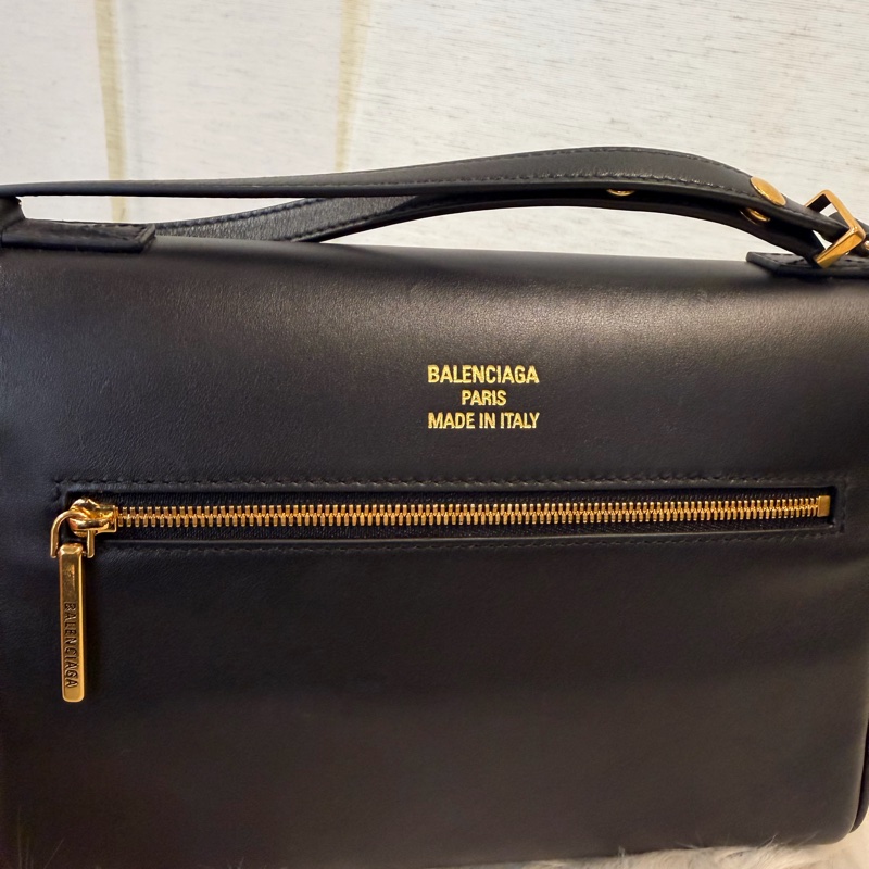 Balenciaga Bel air xs黑牛皮肩斜背包-11