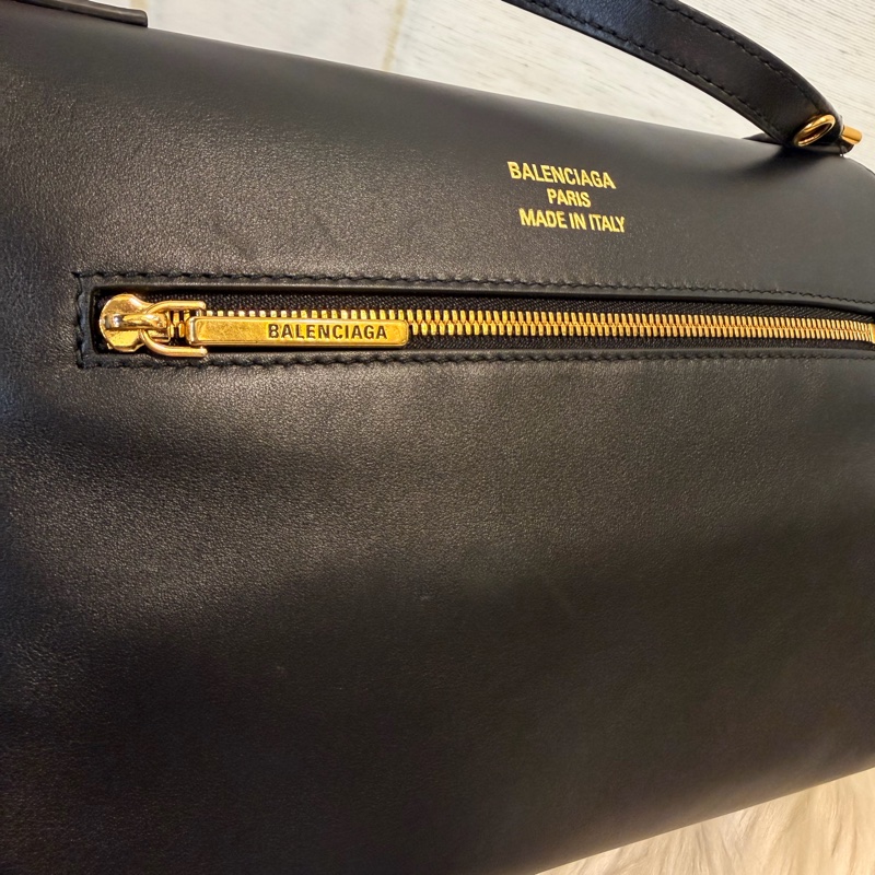 Balenciaga Bel air xs黑牛皮肩斜背包-29