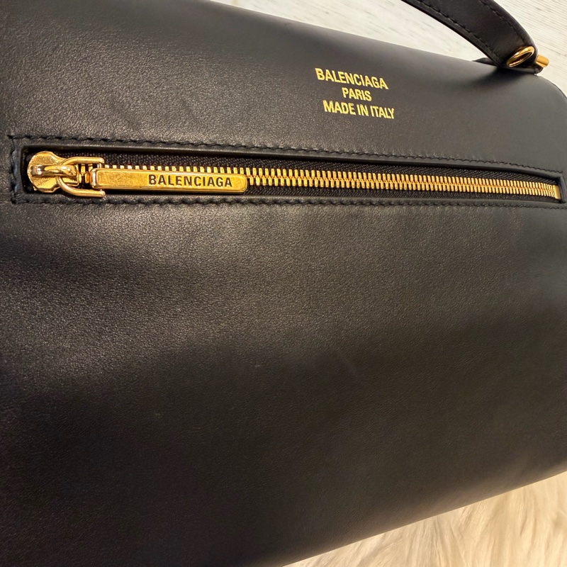 Balenciaga Bel air xs黑牛皮肩斜背包-43