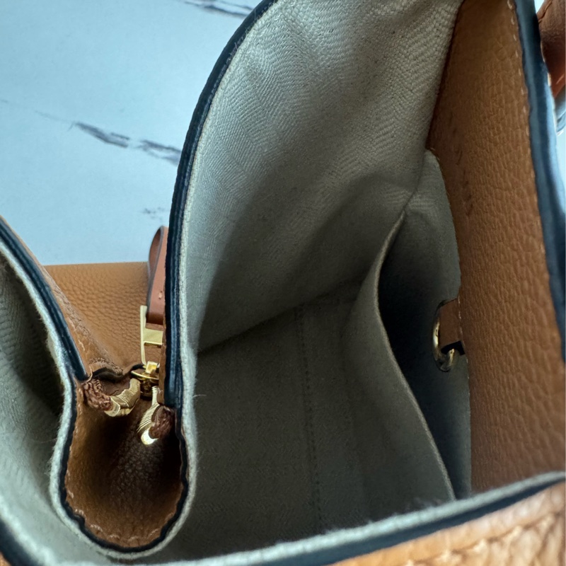 Loewe焦糖色吊床包mini-28
