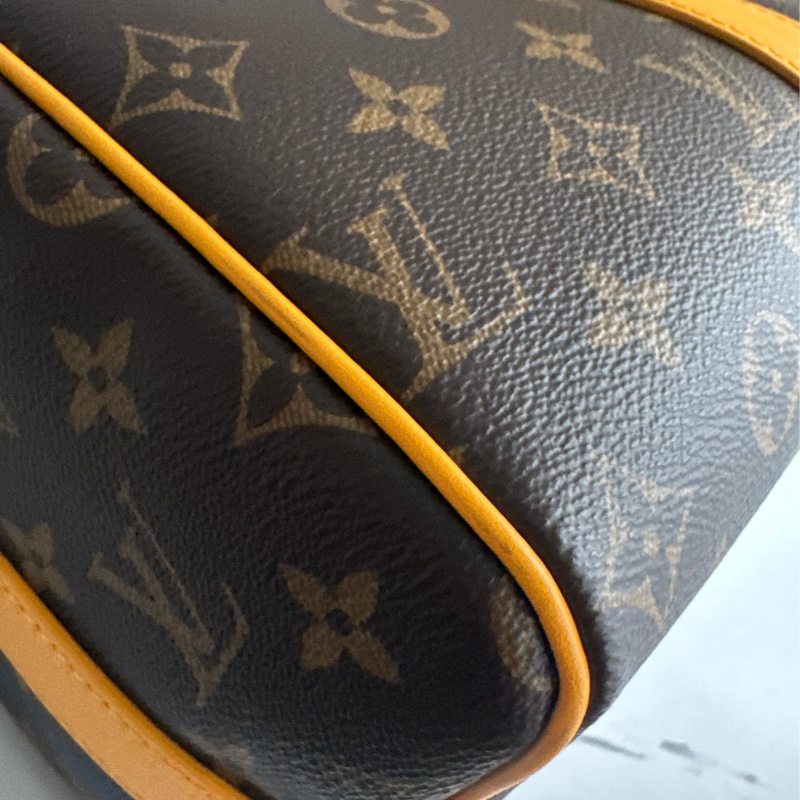 LV M13201花紋黃邊keepall35-9