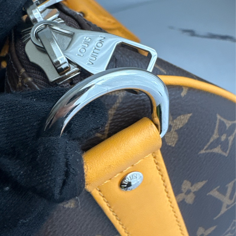 LV M13201花紋黃邊keepall35-17