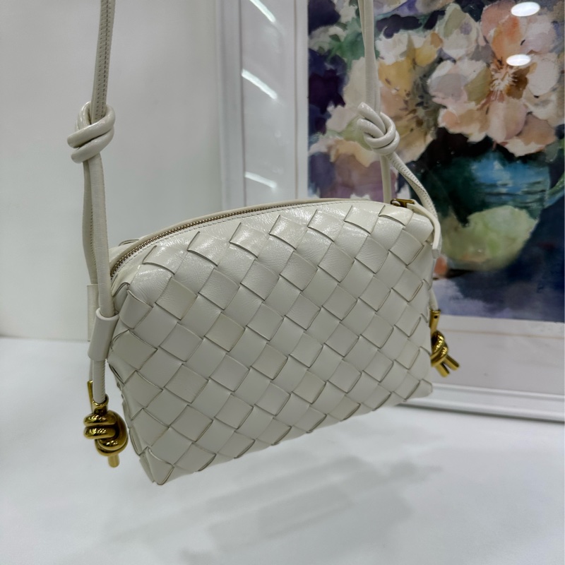 BV Mini Loop Camera Bag 可調式的肩帶 Intrecciato編織拉鍊 相機包-5
