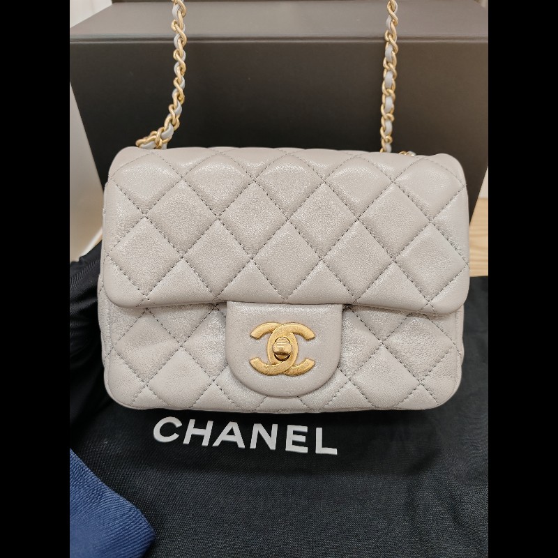 Chanel 金球灰色-1