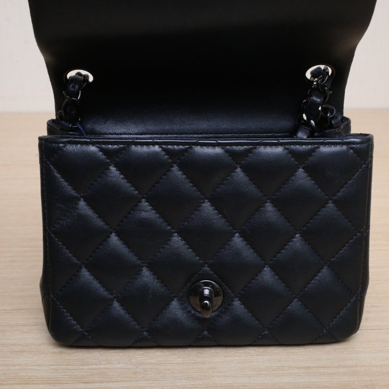 CHANEL CF口蓋包方胖子黑色羊皮晶片黑扣SoBlack肩背包-2