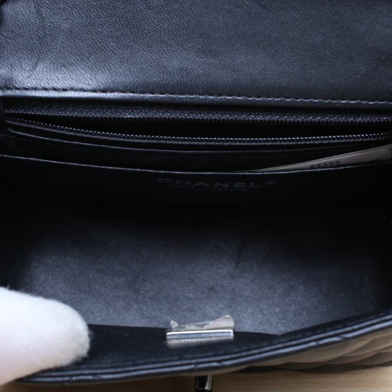 CHANEL CF口蓋包方胖子黑色羊皮晶片黑扣SoBlack肩背包-3