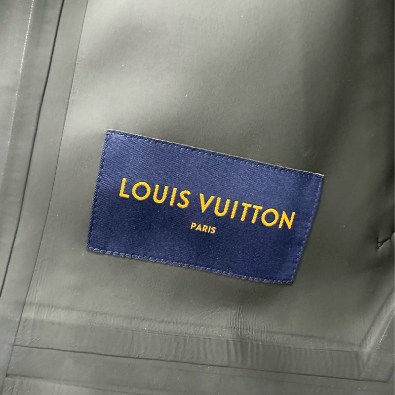 Louis Vuitton LV 浮紋連帽外套 48碼-3