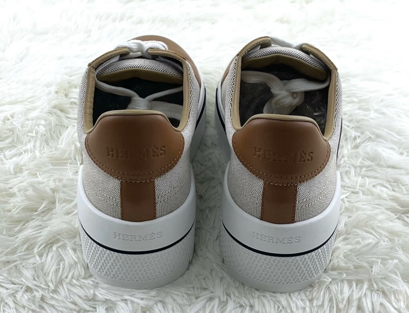 全新未使用Hermes/愛馬仕Dare白棕厚底板鞋 尺碼40-5