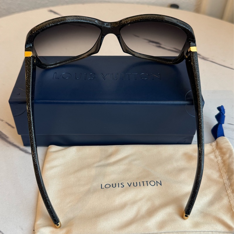 LV黑色金蔥側logo墨鏡🕶️-4