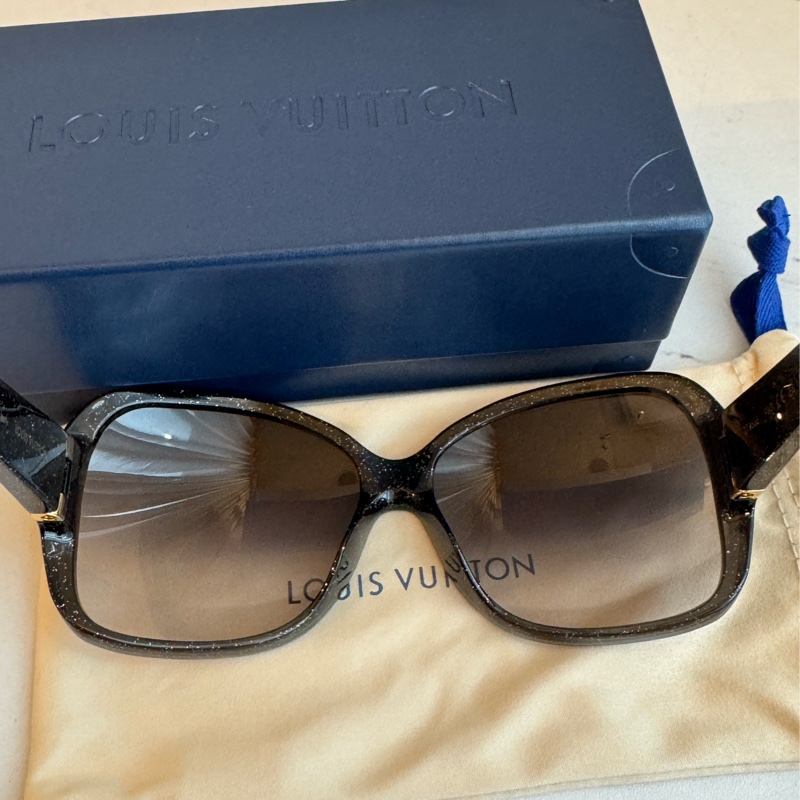 LV黑色金蔥側logo墨鏡🕶️-6
